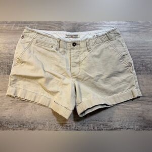 Vintage Polo Ralph Lauren Khaki Bermuda Shorts Women’s 10 4.5” inseam w/Cuffs